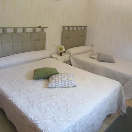 Casa vacanze Maison 6 Pers Proche Avec Terrasse Et Parking - Fr-1-781-97 *